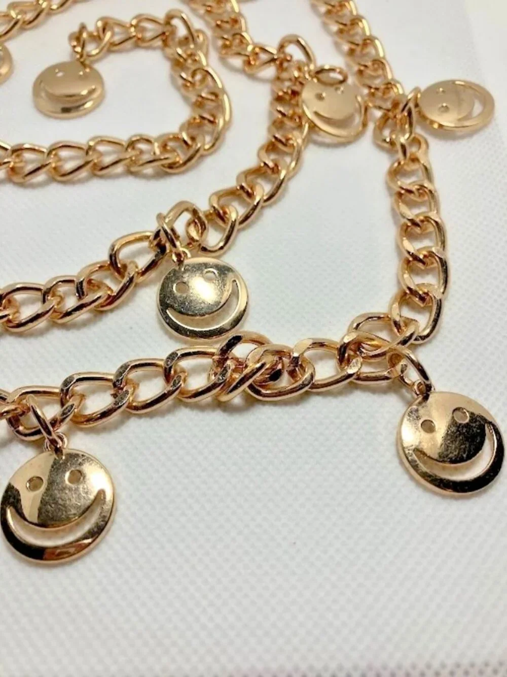 Wild Fable Vintage Gold Tone Smiley Face Charm Belt Kidcore Retro Festival Y2K